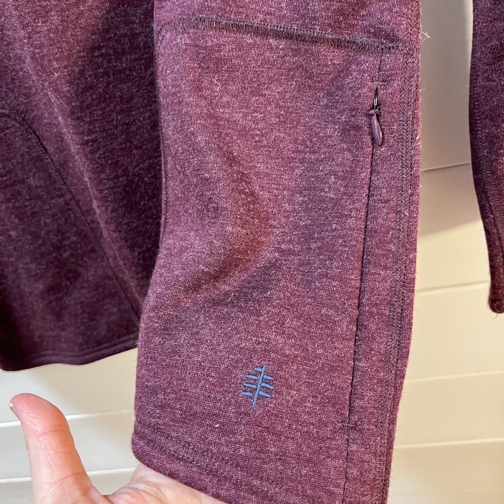 ROYAL ROBBINS plum pullover - size M - Picture 4 of 8